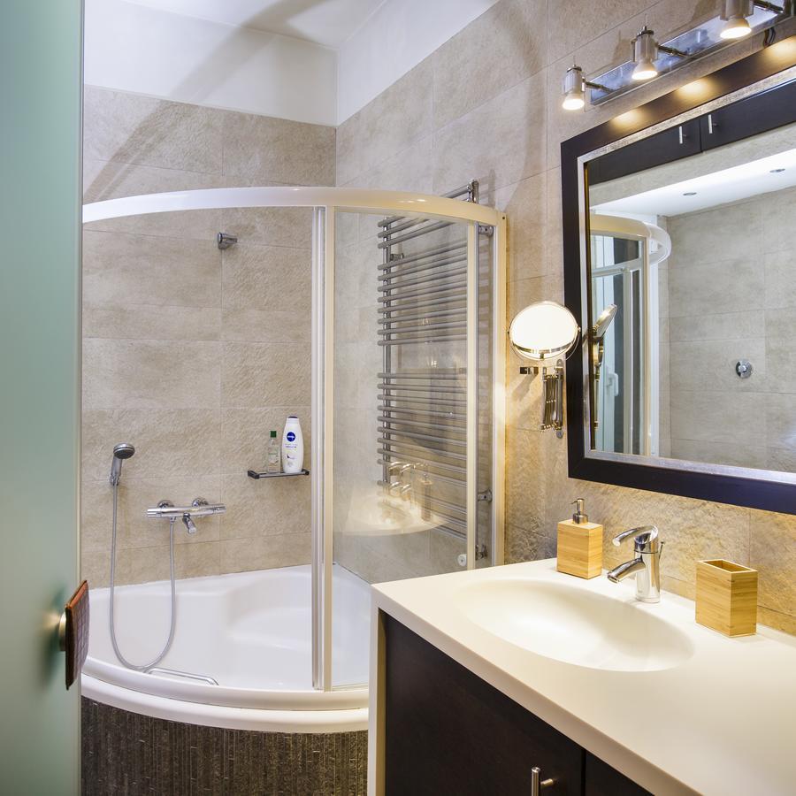 Kerameikos Boutique Athens Luxurious Apartments Ngoại thất bức ảnh